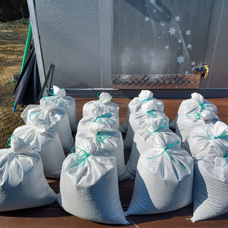 25년 햇귀족서리태 1kg ,납작서리태,국내산서리태,토종서리태,속청, 햇서리태 ,늦서리태